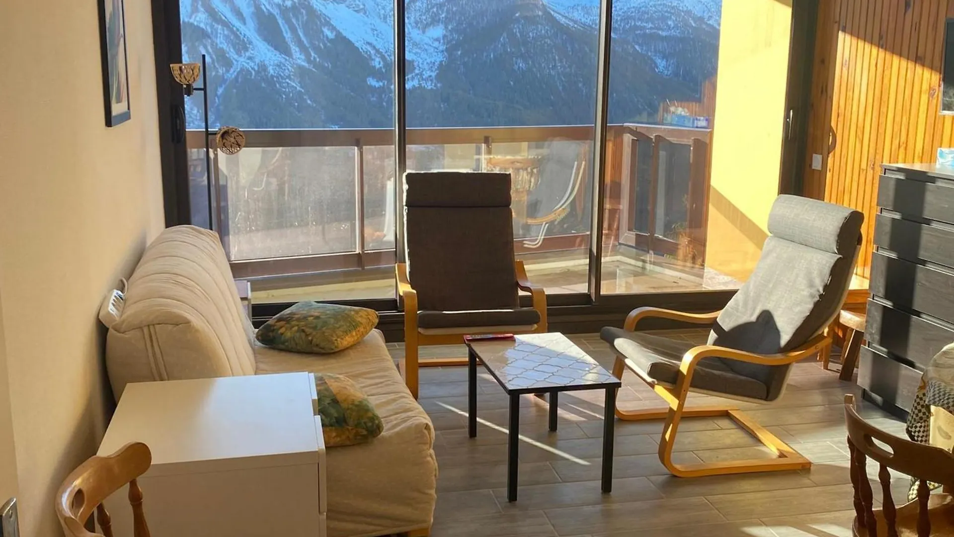 Appartement Renove 3 Pieces, Proche Pistes & Commerces - Fr-1-636-229 location
